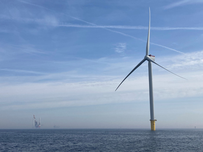 Vattenfall inks grid contract with Siemens Energy and Aker Solutions ...